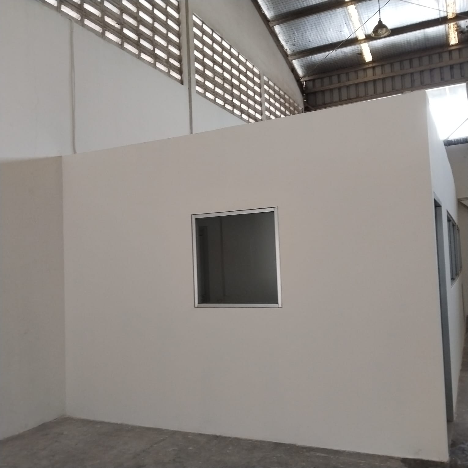 Partition Ruang Mesin Kemasan